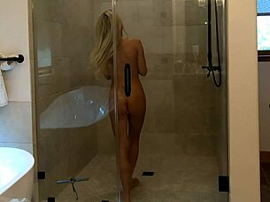 Spying on friends wife in the shower and she invites me in for creampie