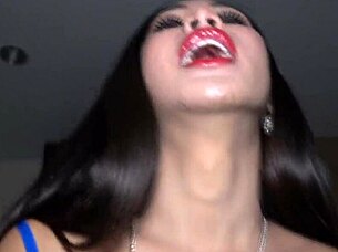 Ladyboy Quiz Gives Frottage And Gets Fucked Bareback In Lingerie 😏