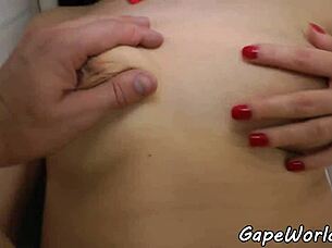 I saw this gaping amateur suck cock ass to mouth, it's so hot!