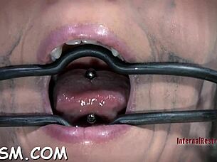 Blonde darling masturbates with dildo! So hot!