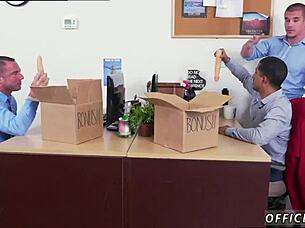 Small Boy Earns Bonus with Gay Sex!