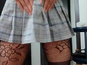 Me Encantan Las Falditas Shemale Sex