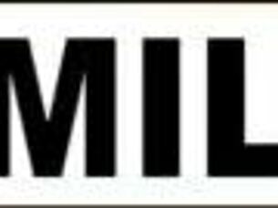 hot cougar enjoys big black cock 😏