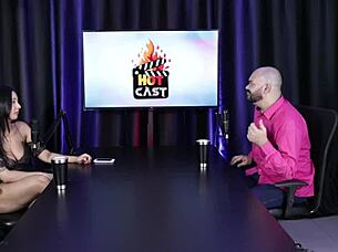 O Nome da Empresa São de Pessoas que Gostam de Sexo e Por Isso Surgiu a Tiv Models e Não Gosta de Assistir Sexo Gay Apesar de Ser - Paulo Avelar Tiv Models Sheer Red