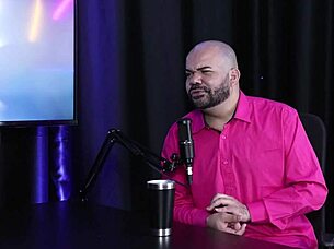 O Nome da Empresa São de Pessoas que Gostam de Sexo e Por Isso Surgiu a Tiv Models e Não Gosta de Assistir Sexo Gay Apesar de Ser - Paulo Avelar Tiv Models Sheer Red