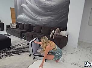 I fuck hot milfs only ellie tay stops by the nookies crib pov blonde hardcore fucking