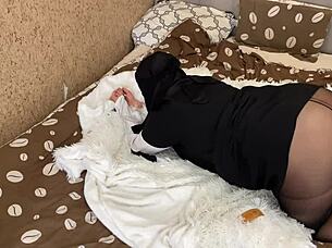 Cum on arab milf's tights after wet pussy play