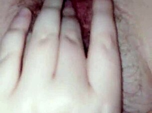Amateur's first time pussy video, innocent yet wild.