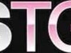 angelllurbbys masturbates her big cock 😍