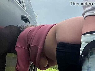 couple caught in public anal sex in park 😳