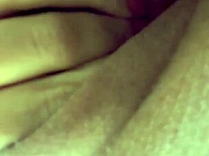 Meu Amante Adora Chupar Meus Peitos Grandes