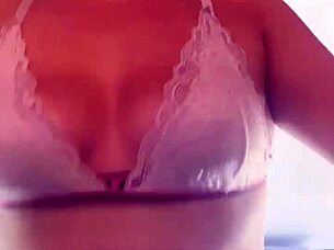 Blonde shows big tits at gym, gets horny in public!