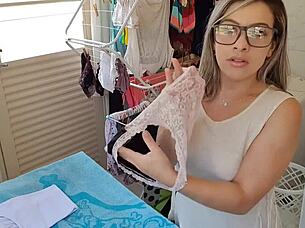 she showed her panties in casual everyday moment