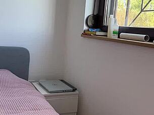 Bold Lesbian Scene: Skinny Blonde Uses Toys On Tight Pussy