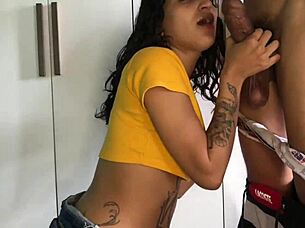 Boquete super babado da brasileira gostosa com emoções intensas e paixão.