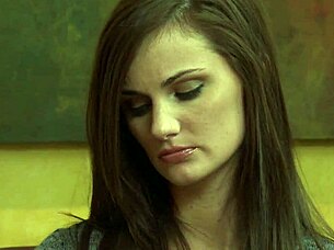 natural busty babe eats lilys pussy with tribbing and face sitting!