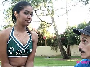 Slim Amateur Babe Gets Pussy Fucked Hard After Wet Blowjob