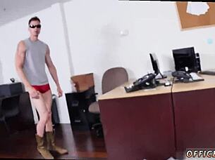 Is This Small Teen 18+ In Gay Sex?