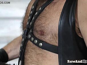 I's A Horny Gay Bear Ass Banging Otter Bareback With Creampie