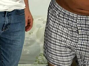 An amateur gay dude casually sucks a Latino cock.