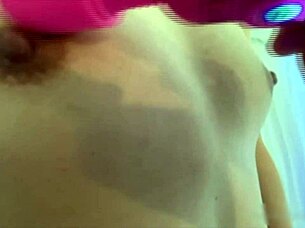 彼女のパンスト姿にとても興奮し激しく突き合いました