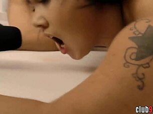 Teens eat each other out while waiting to be fucked hard