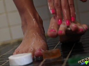 Francesca's fetish diary featuring her feet masturbation