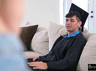 Sera Ryder Convinces Stepbro To Bone Stepsis