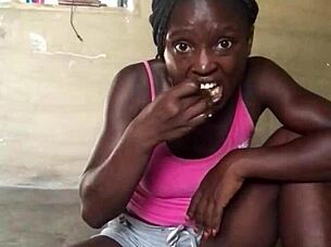 Crazy Ebony Bitch Eats Food While Giving Bold Life Lessons