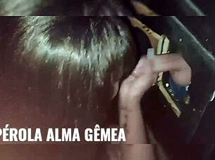 Levei um amigo na cabine do boquete?