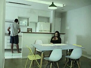 woman traveled, called friend for show at home with victoria dias and others