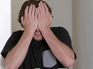 Luscious Milf Crystal Rush Gets Stepson Facial After Riding