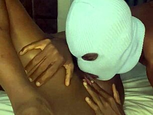 Big Ass Baddie Refuses Condoms for Creampie Fun