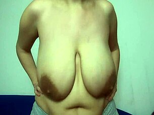 I love clapping my huge natural tits for you