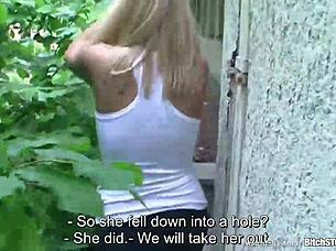 Horny nympho gets quick outdoor fuck 😈