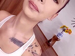 i bend flexible freya dee in yoga pants for blowjob