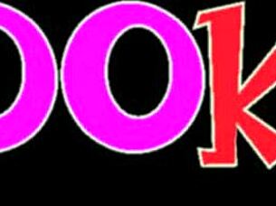 Amateur with Big Booty in Pantyhose Rubbing.