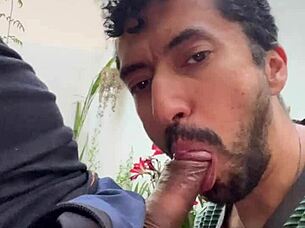 Hot Mexican amateurs heat up in the garden!