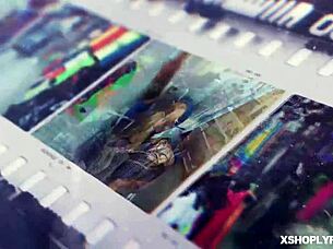 Jessica Jones Gives Blowjob To Officer In The Shop 😏