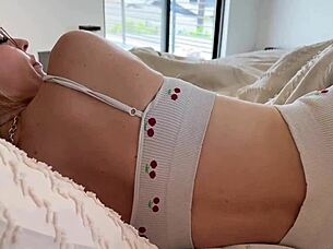 my redhead girlfriend begs for morning creampie.