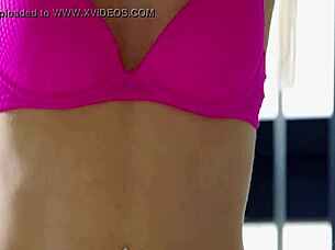 Jessie Volt And Lola A Fingering Lesbian Sex