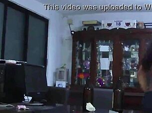 encuentro a mi vecina en la calle y me la llevo a mi casa para tomarle fotos, chubby tits ass big ass bbw fat natural tits big tits curvy boobs