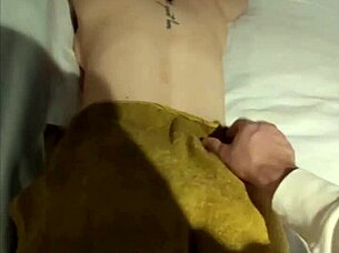 继母下班后接受按摩