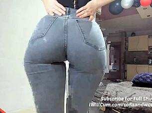 Roundest bubble butt you will see all day.