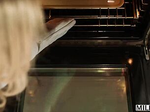 Milfy mom heidi dives into my dirty friend's pussy with rimjob.