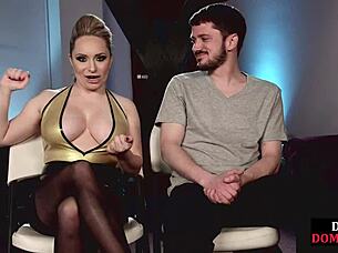 Bigtit Femdom Facesitting Session