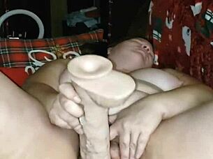 Milf squirts wildly with two huge dildos 😈