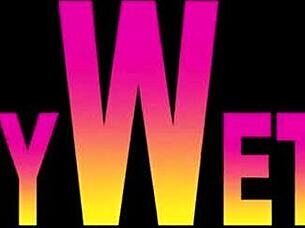 Is my stepmother's pussy wet? I want to fuck her!