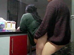 vecina gordita, ride my huge ass now?