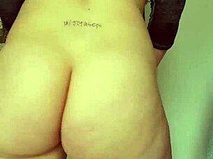 mexican latina twerks naked with her big ass shaking